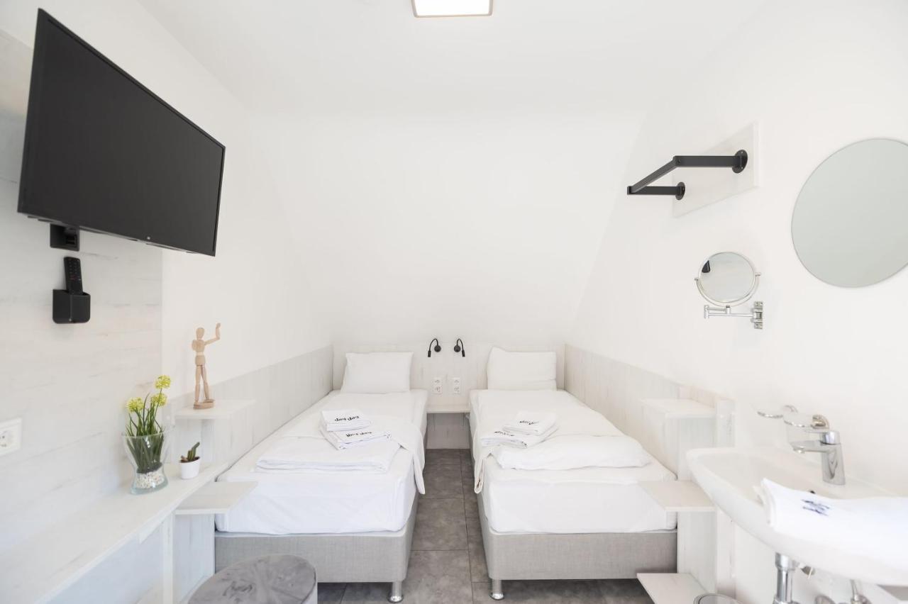Staystay Guesthouse I 24 Hours Check-In Нюрнберг Екстериор снимка